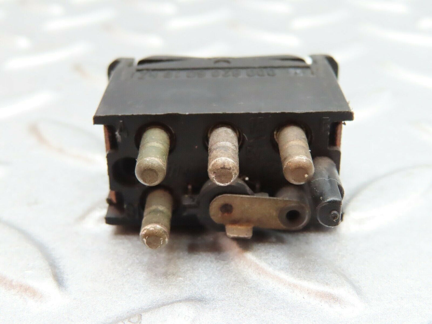 4968 Mercedes-Benz R107 350SL Rear Heated Window Switch 0008206010