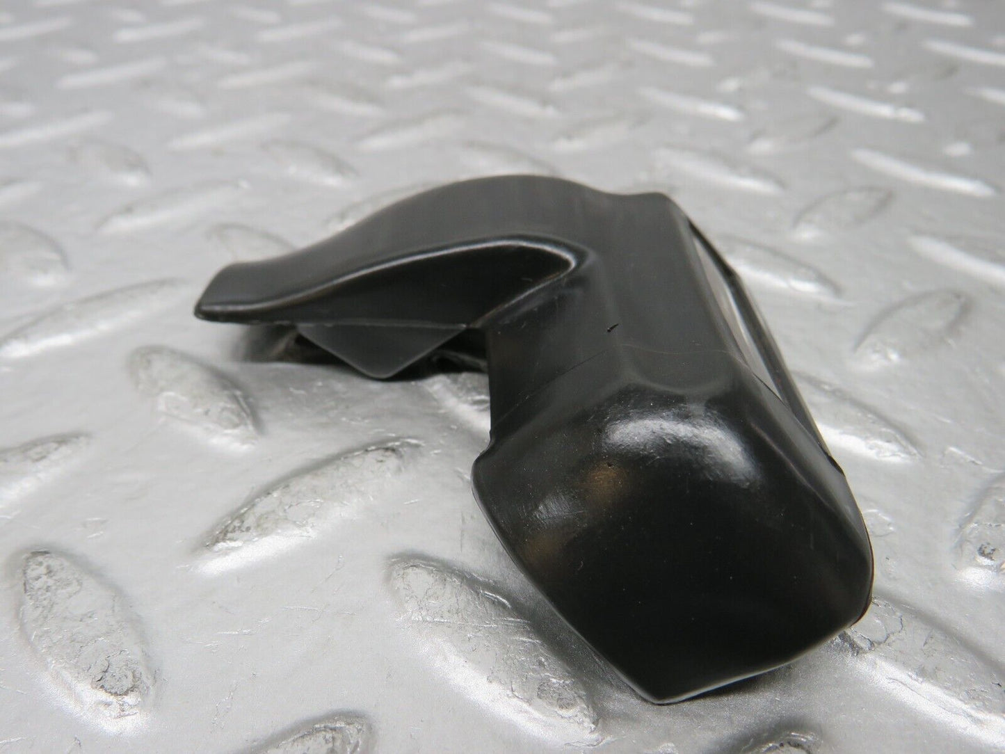 25634 Mercedes-Benz W123 200 Rear Left Fender Wing Lower Moulding Trim