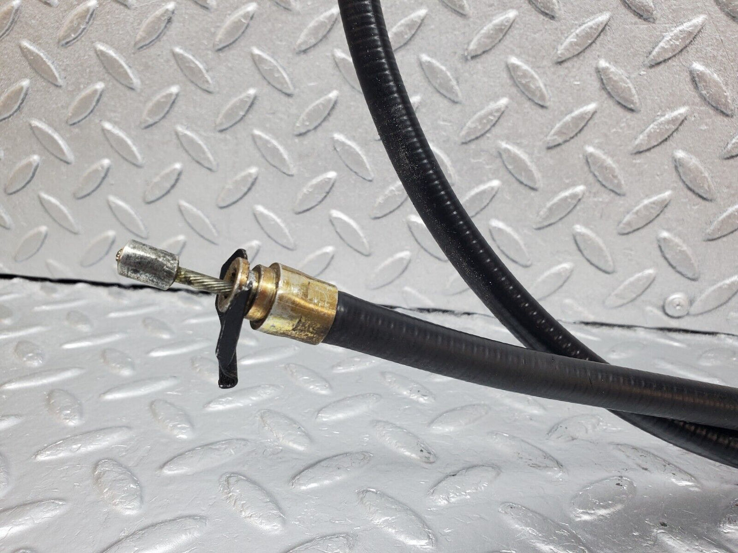 45805 Mercedes-Benz W126 420SE Handbrake Cable 1264202385