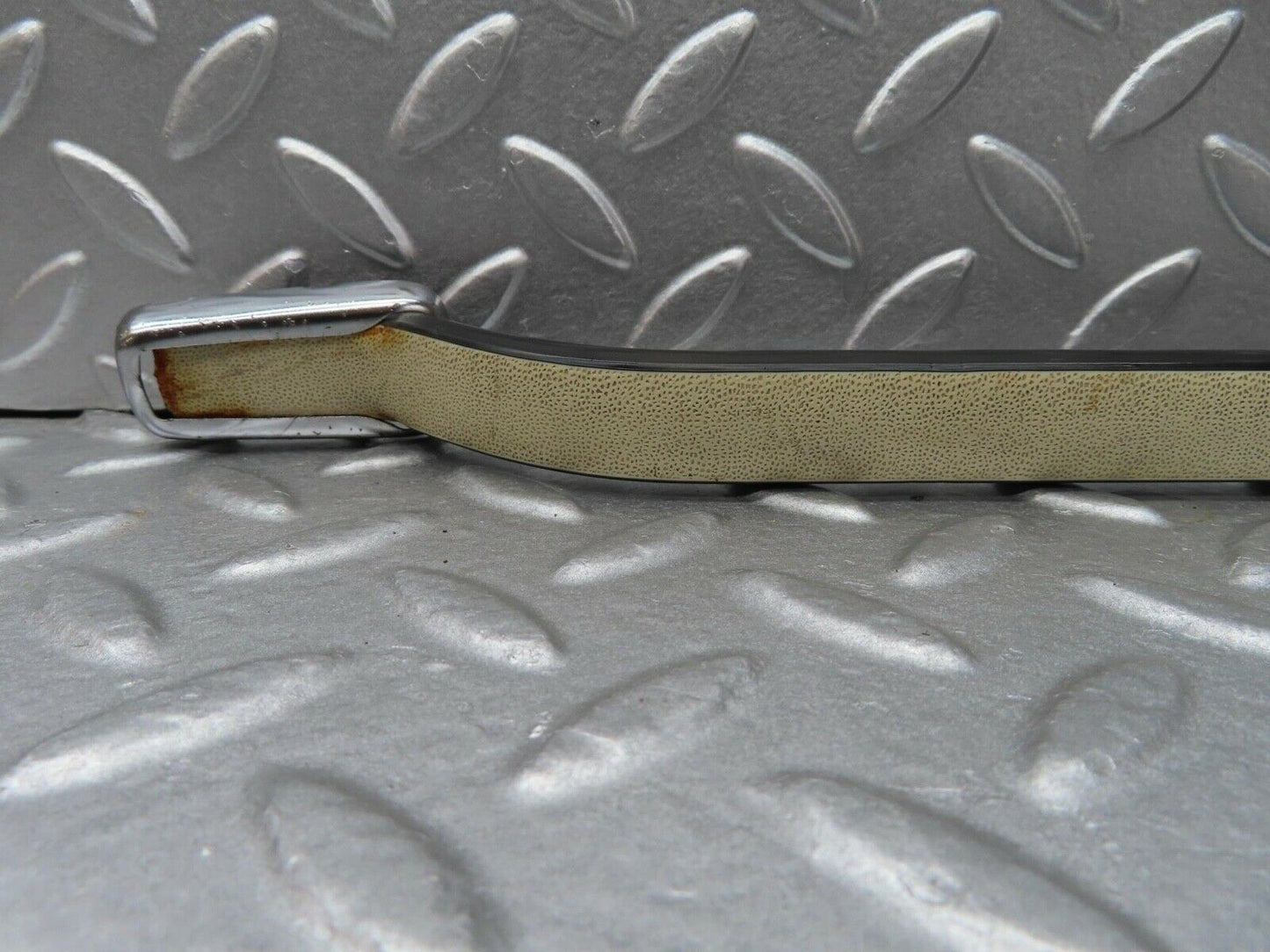 14011 Mercedes-Benz C107 280SLC Front Right Interior Roof Grab Handle