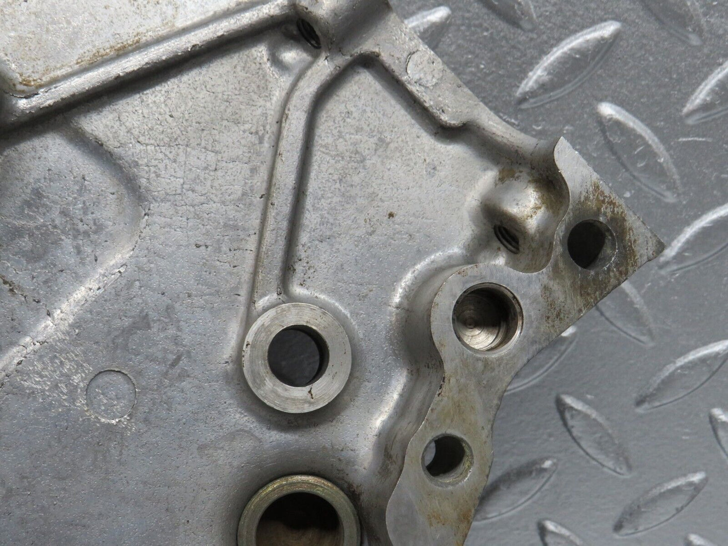 33079 Mercedes-Benz C107 R107 350 V8 Timing Chain Cover 1160150801