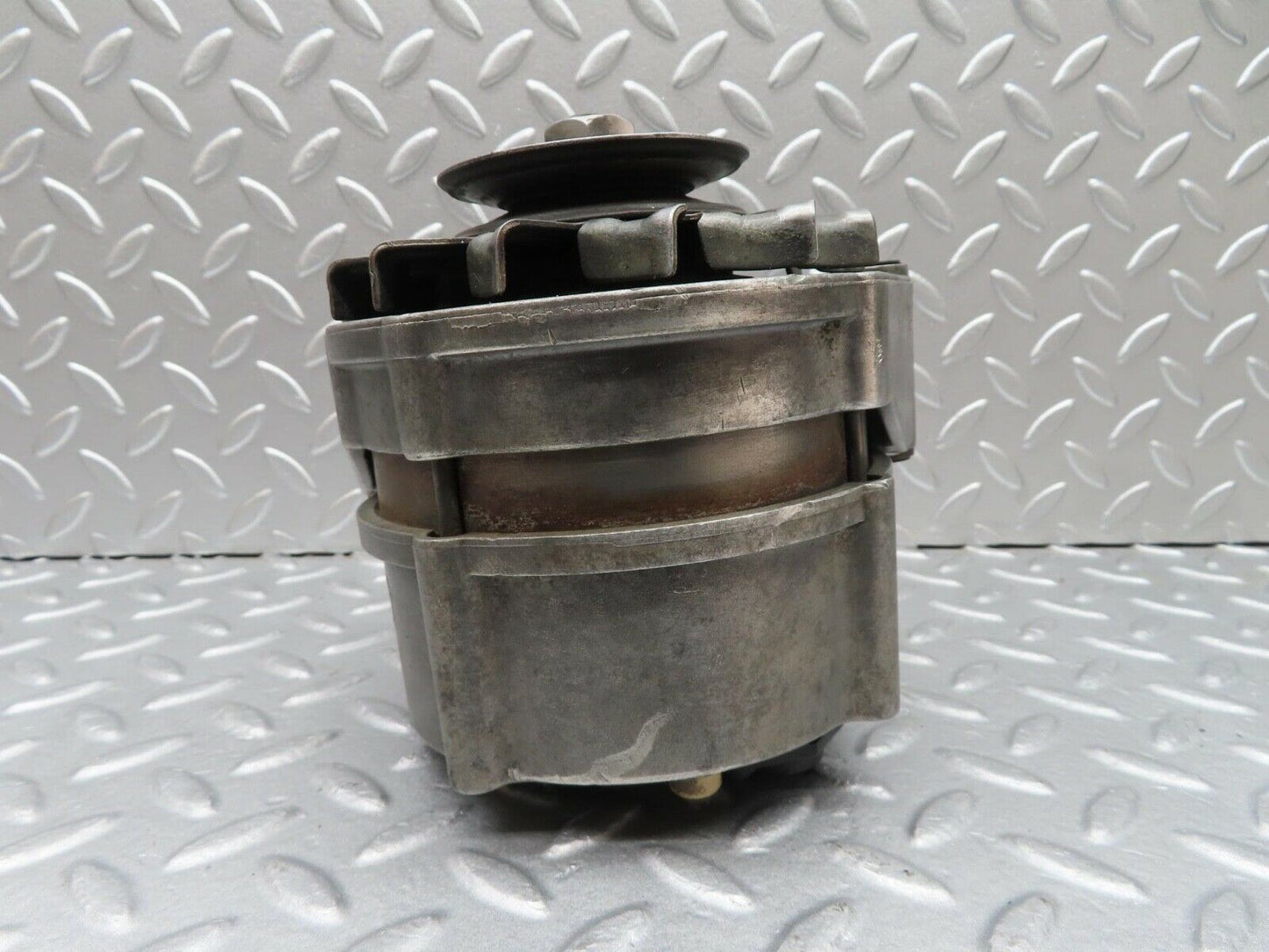 14022 Mercedes-Benz C107 280SLC Alternator Generator 1125884221