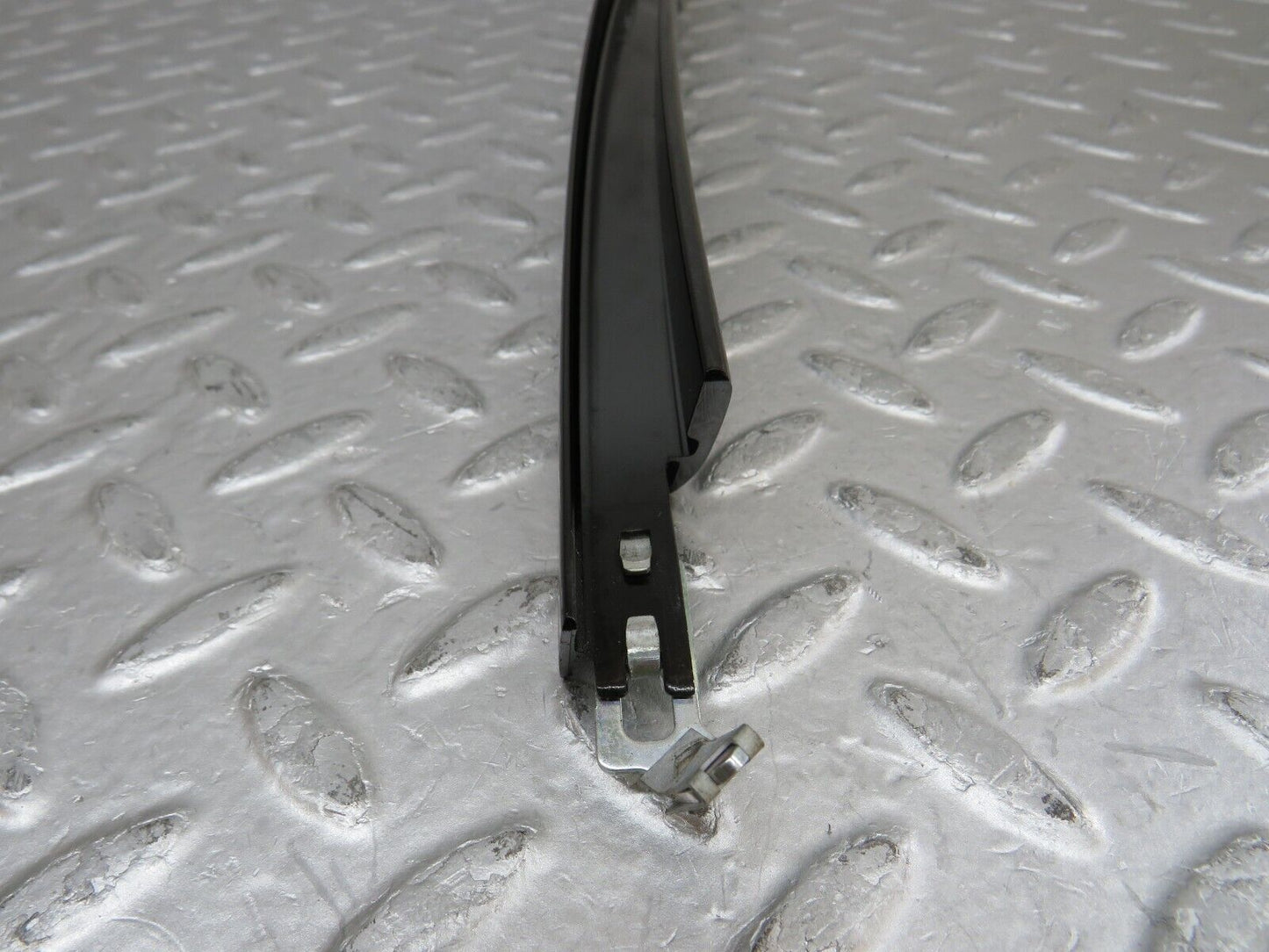 35257 Mercedes-Benz W221 Rear Left Door Window Channel 2217300119