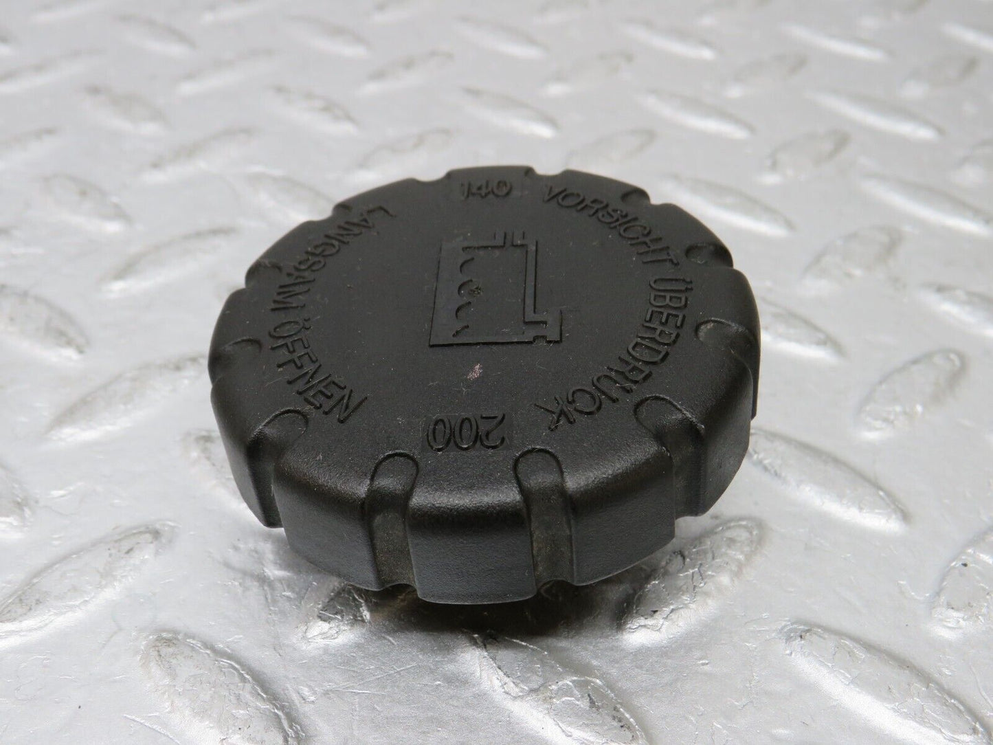 35309 Mercedes-Benz W210 Coolant Tank Reservoir Cap 2105010315