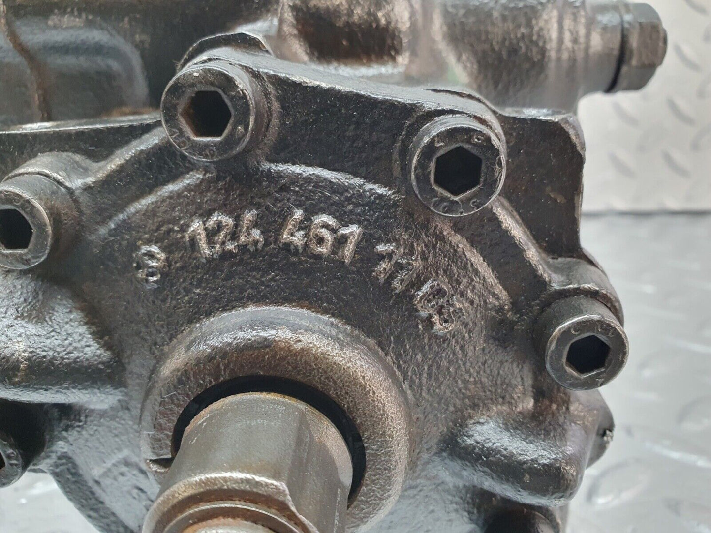 42005 Mercedes-Benz W202 C200 Steering Box Steering Rack 2024610701 1244611105