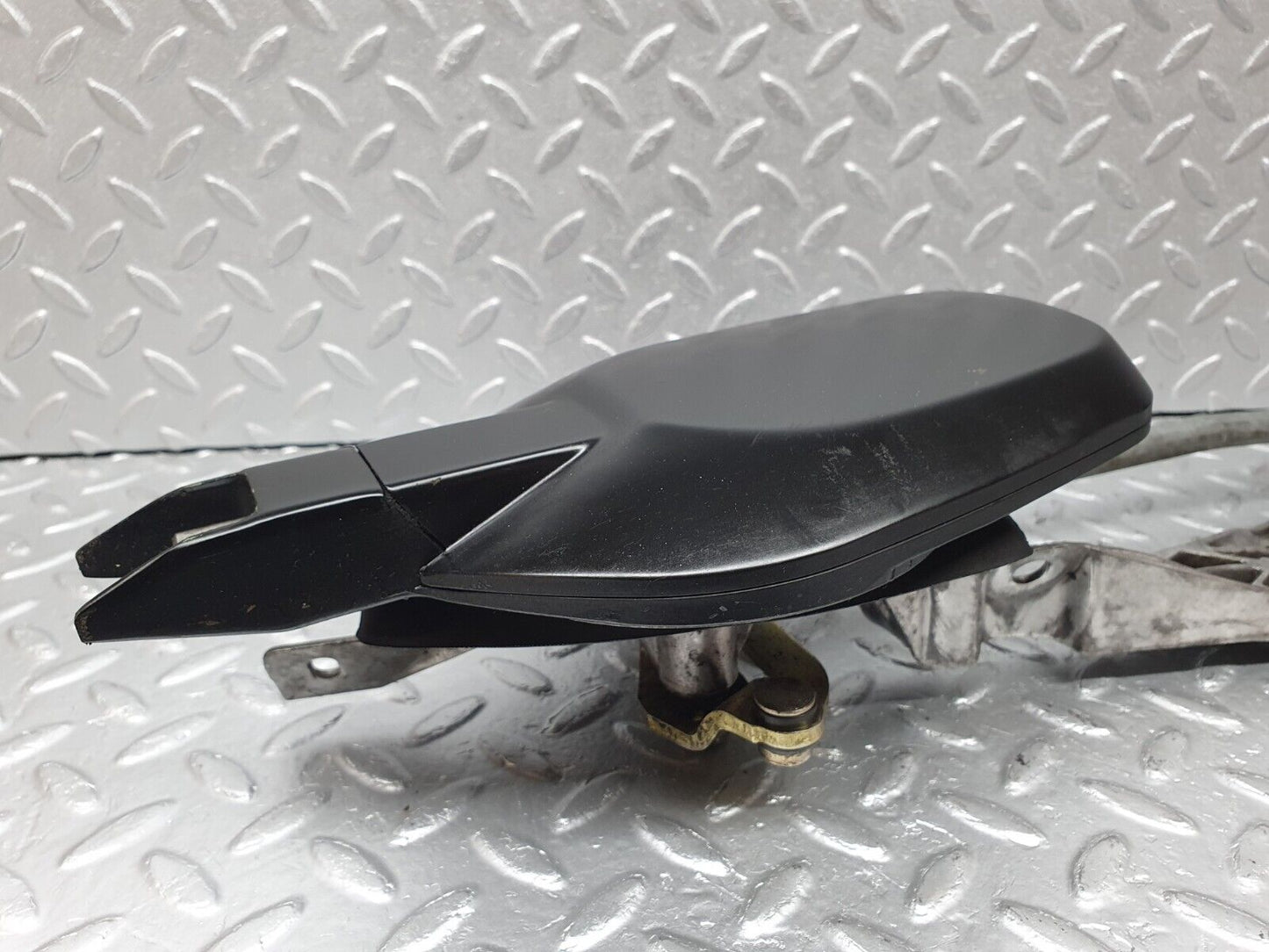 41405 Mercedes-Benz W124 200E Wiper Mechanism Linkage Bosch