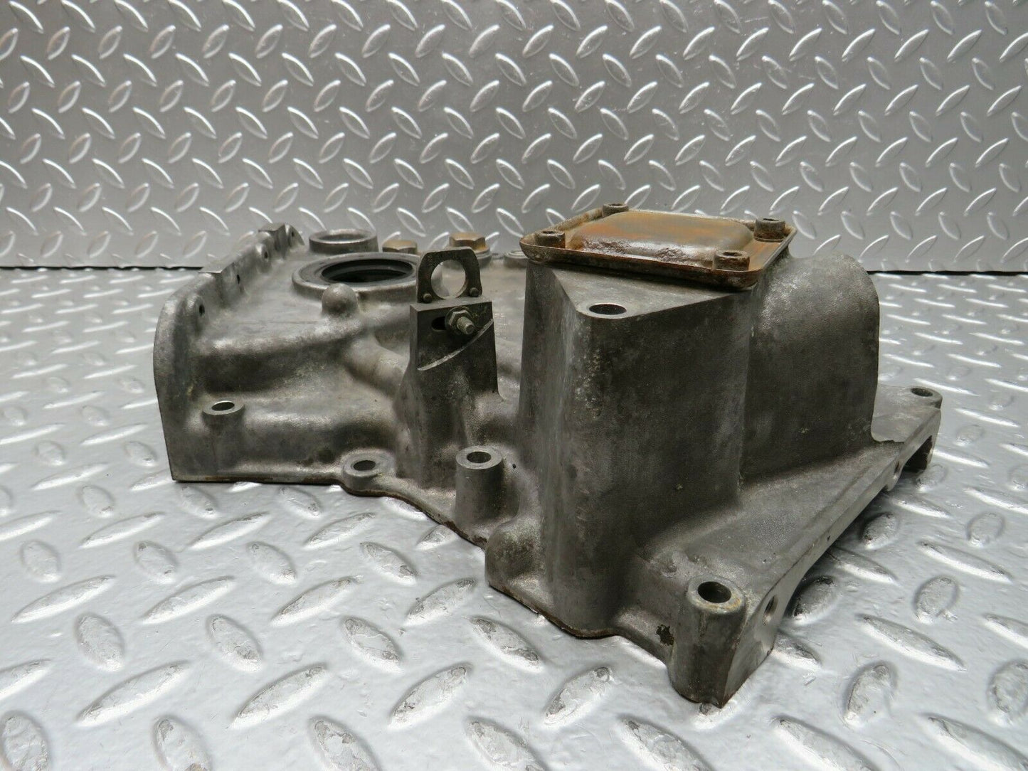 22823 Mercedes-Benz C107 450SLC Coupe Timing Chain Cover 1170151001