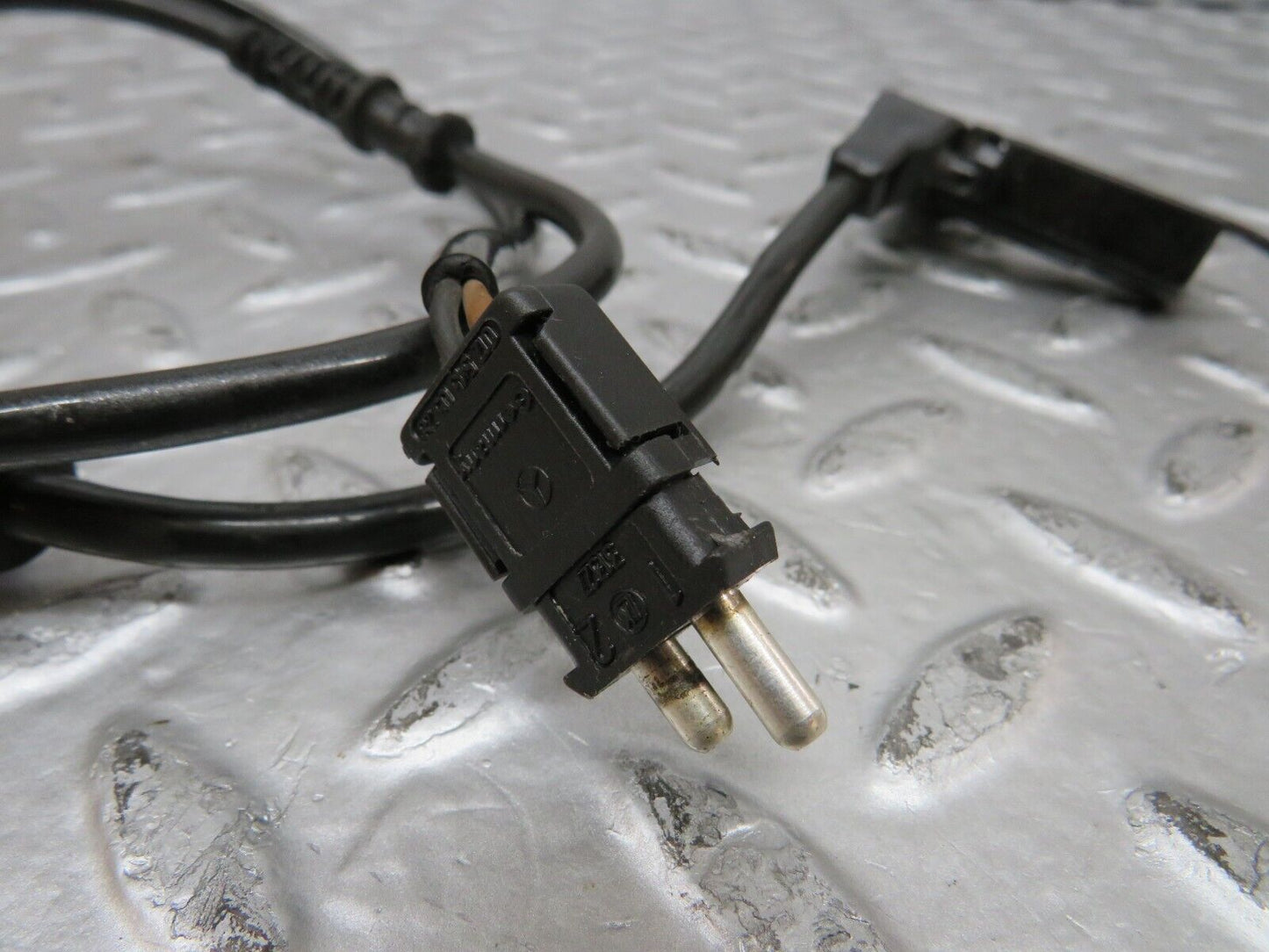 26594 Mercedes-Benz C124 220CE Coupe Brake Pad Sensor Left Side1245406807