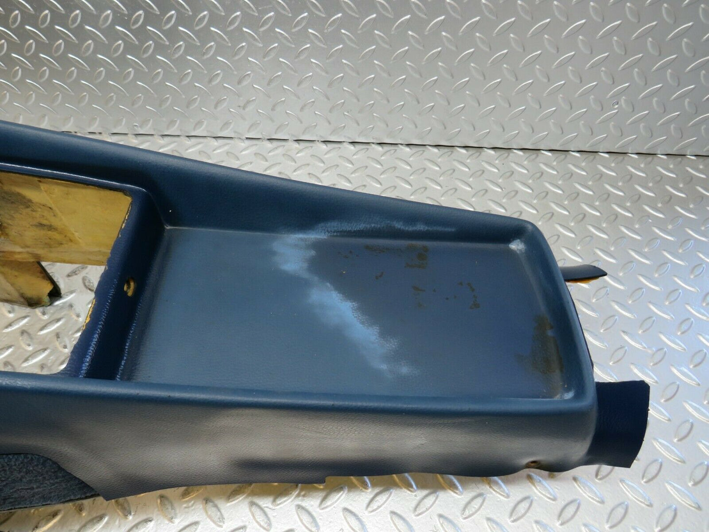 23832 Mercedes-Benz C107 450SLC Coupe Centre Console Blue 1076830225