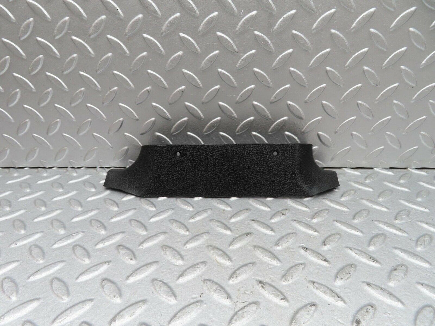 14285 Mercedes-Benz W116 350SE B Pillar Bottom Cover Left Side 1166920122