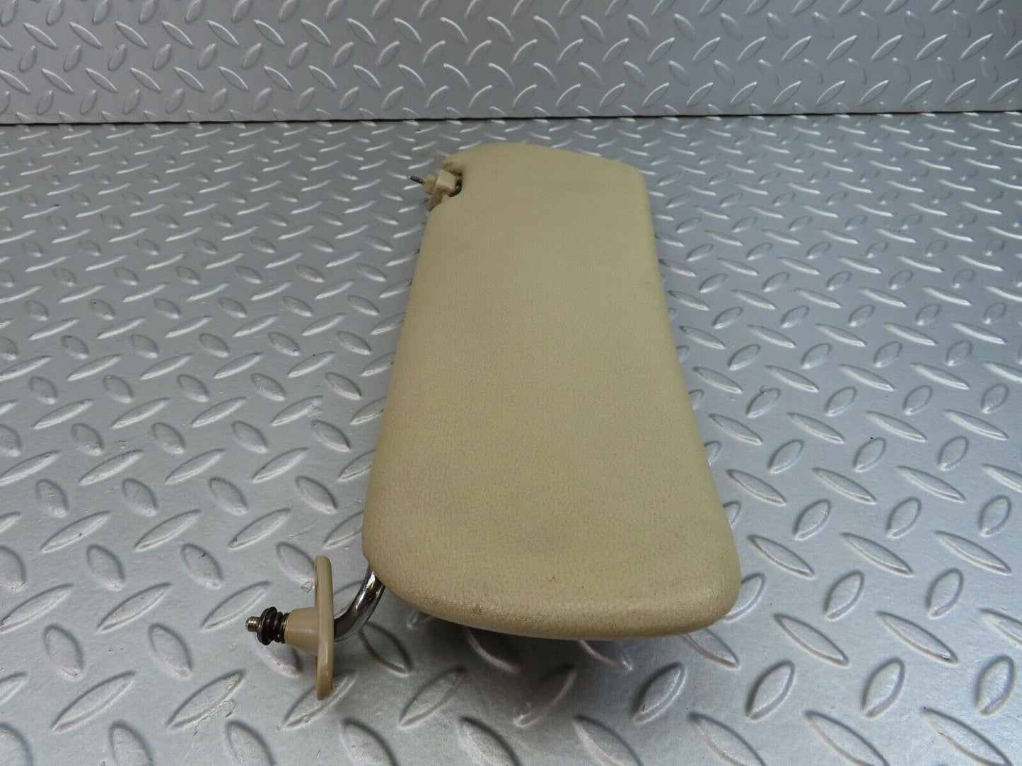7268 Mercedes-Benz W116 450SE Sun Visor Right Side