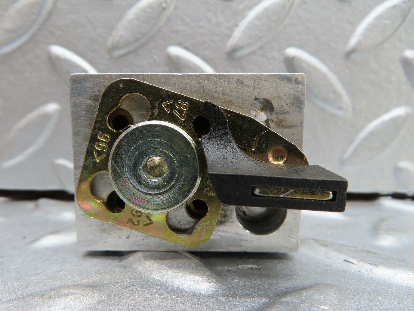 17470 Mercedes-Benz R129 300SL Coupe Soft Top Hydraulic Valve