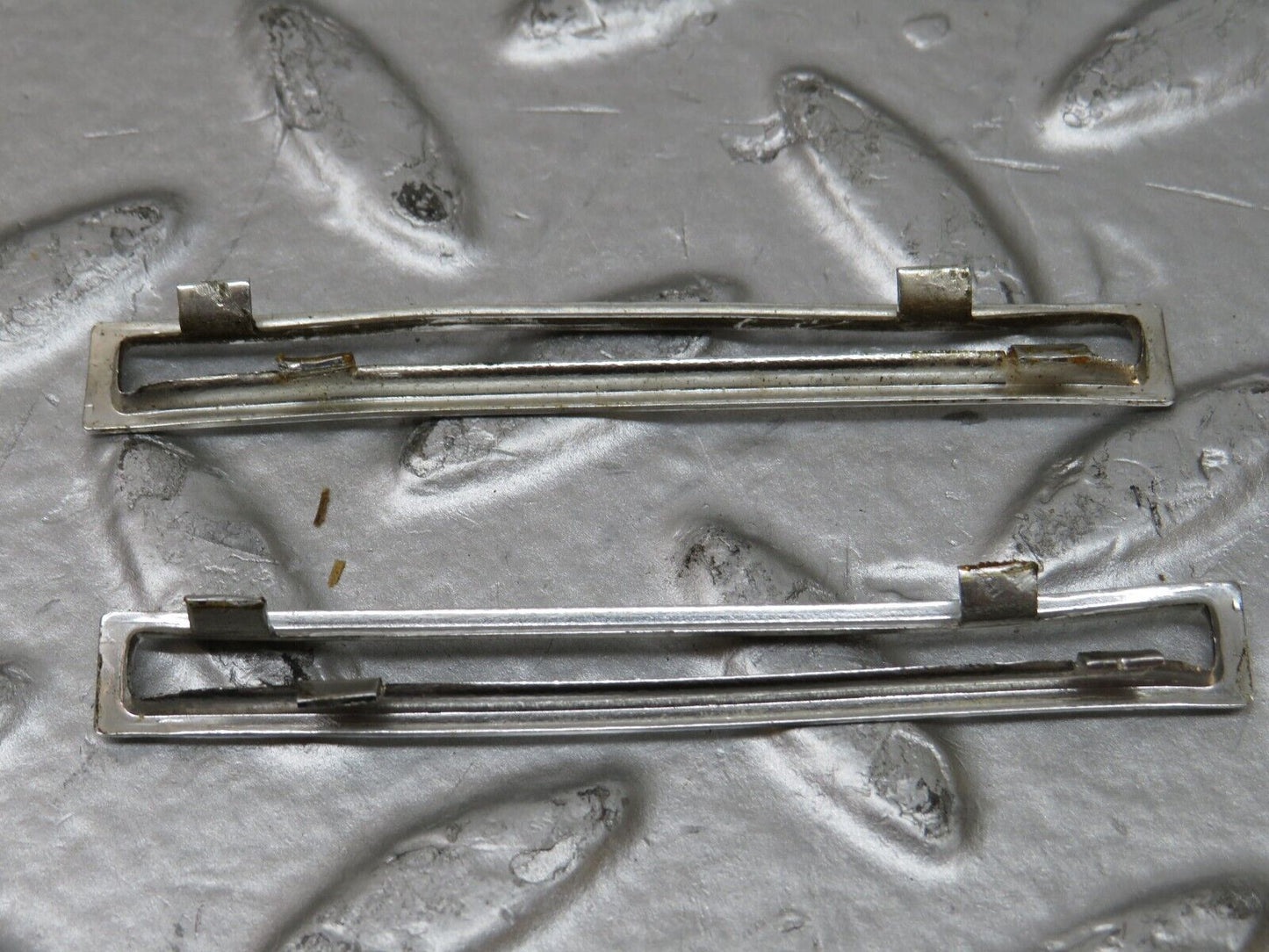 26180 Mercedes-Benz W116 450SE Dashboard Chrome Trim Pair