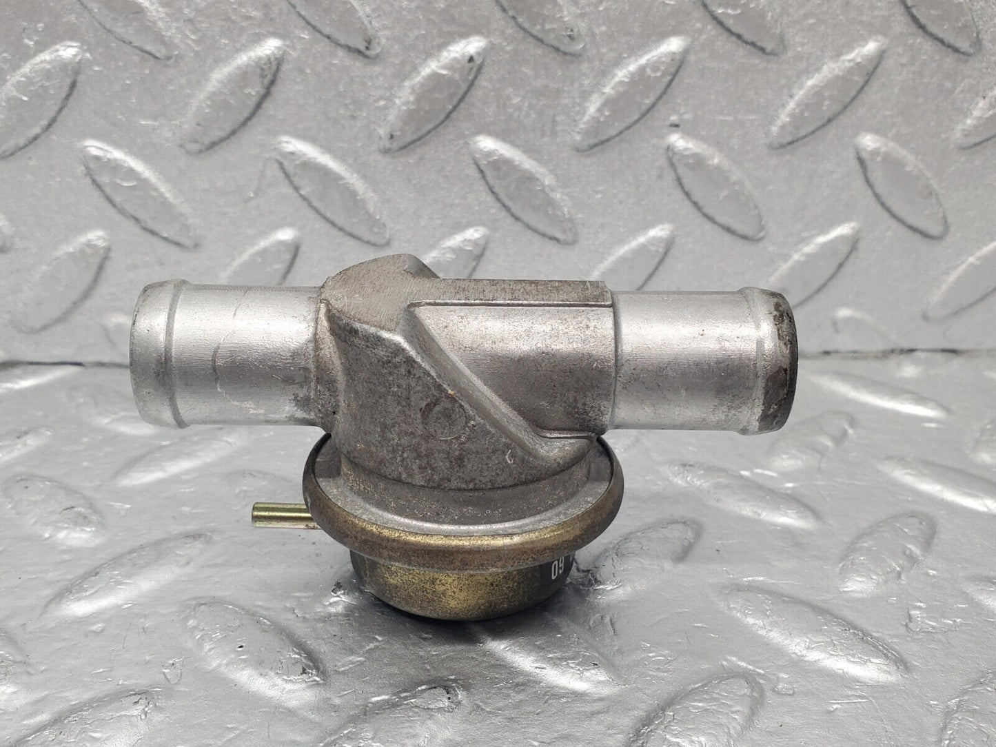 46205 Mercedes-Benz W124 280E Air Control Valve 0001407760