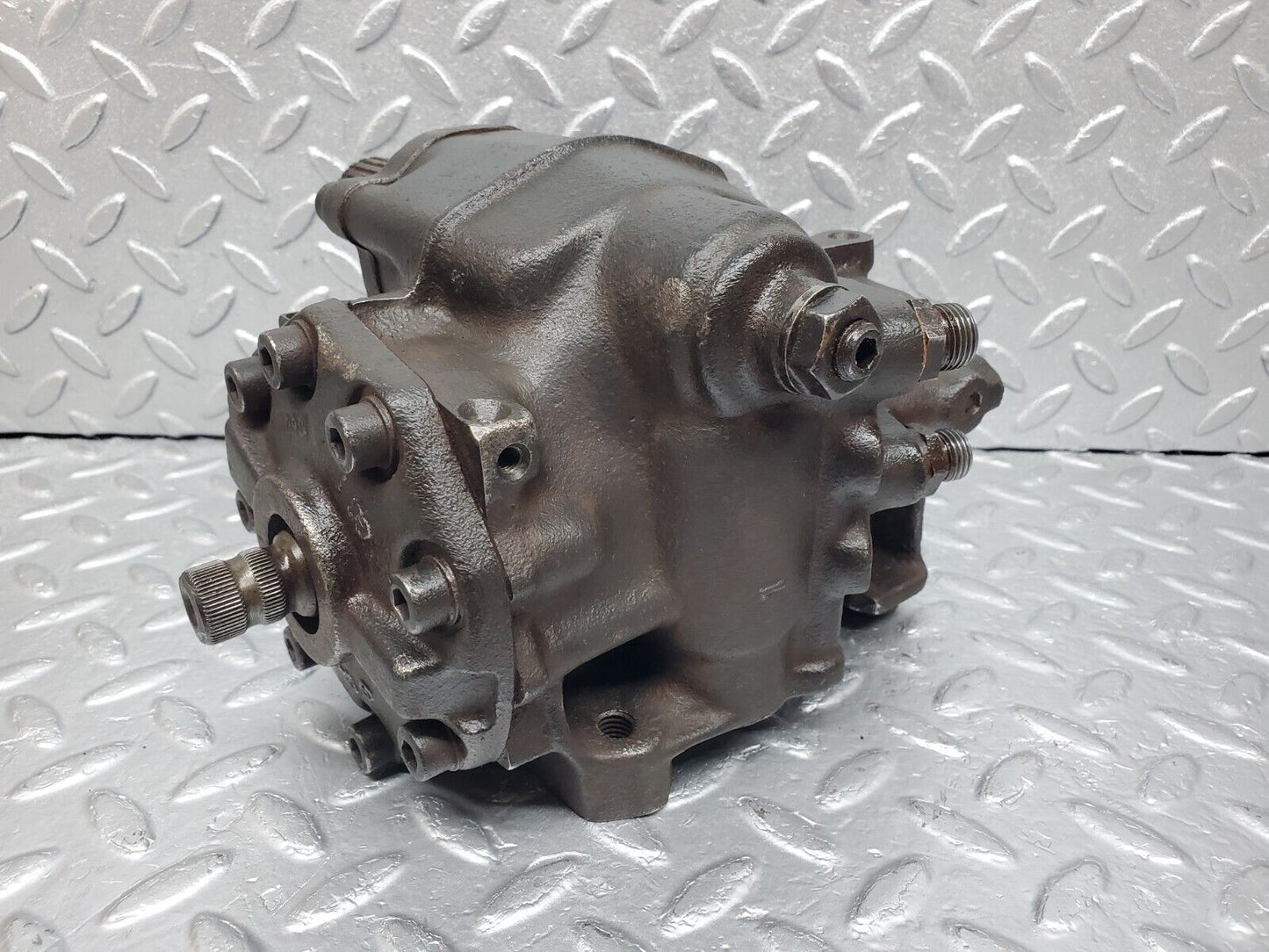 44870 Mercedes-Benz W124 220E Steering Box Steering Rack 1244611601