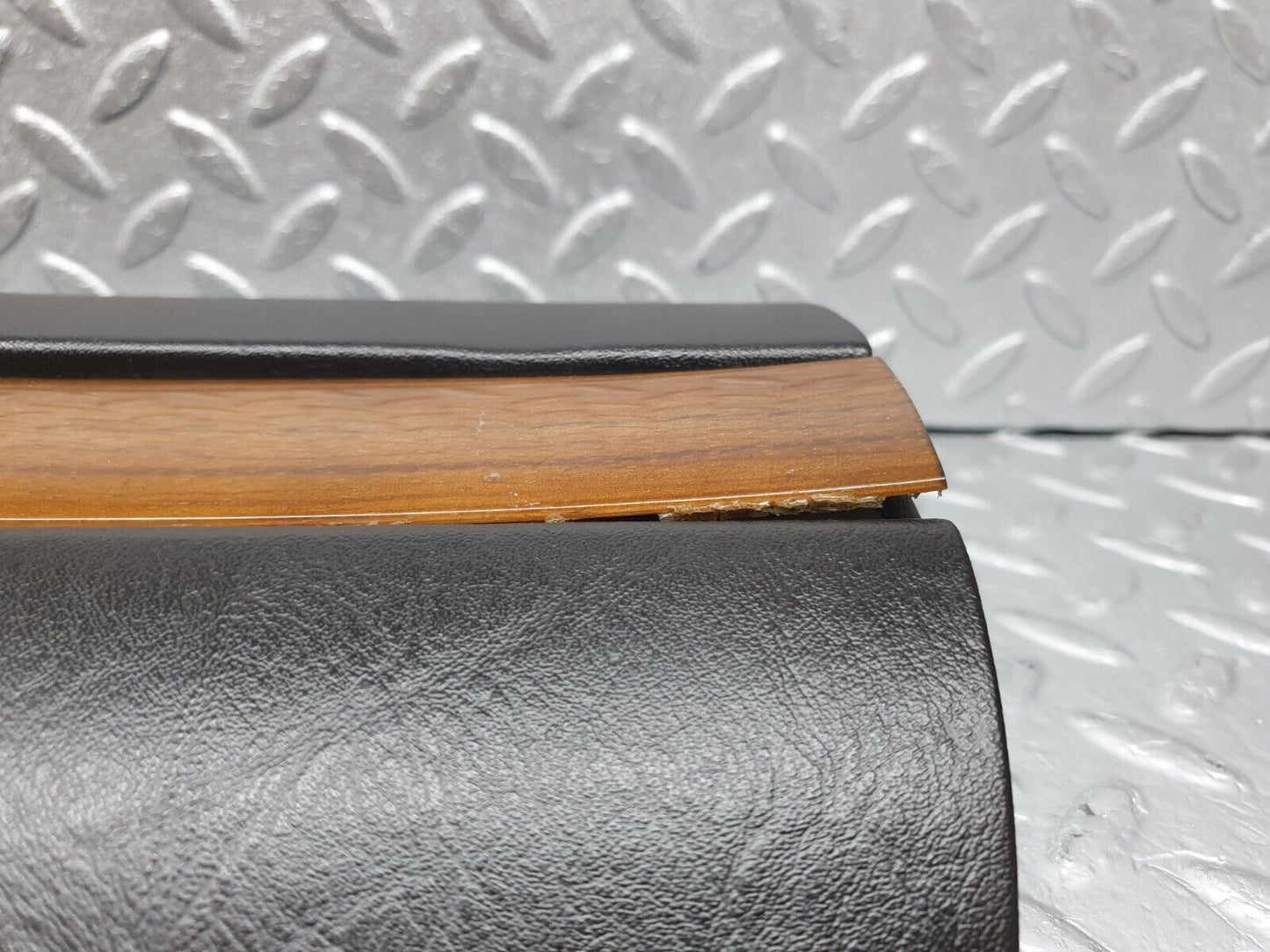 43917 Mercedes-Benz C123 230CE Coupe Glove Box Door No Key
