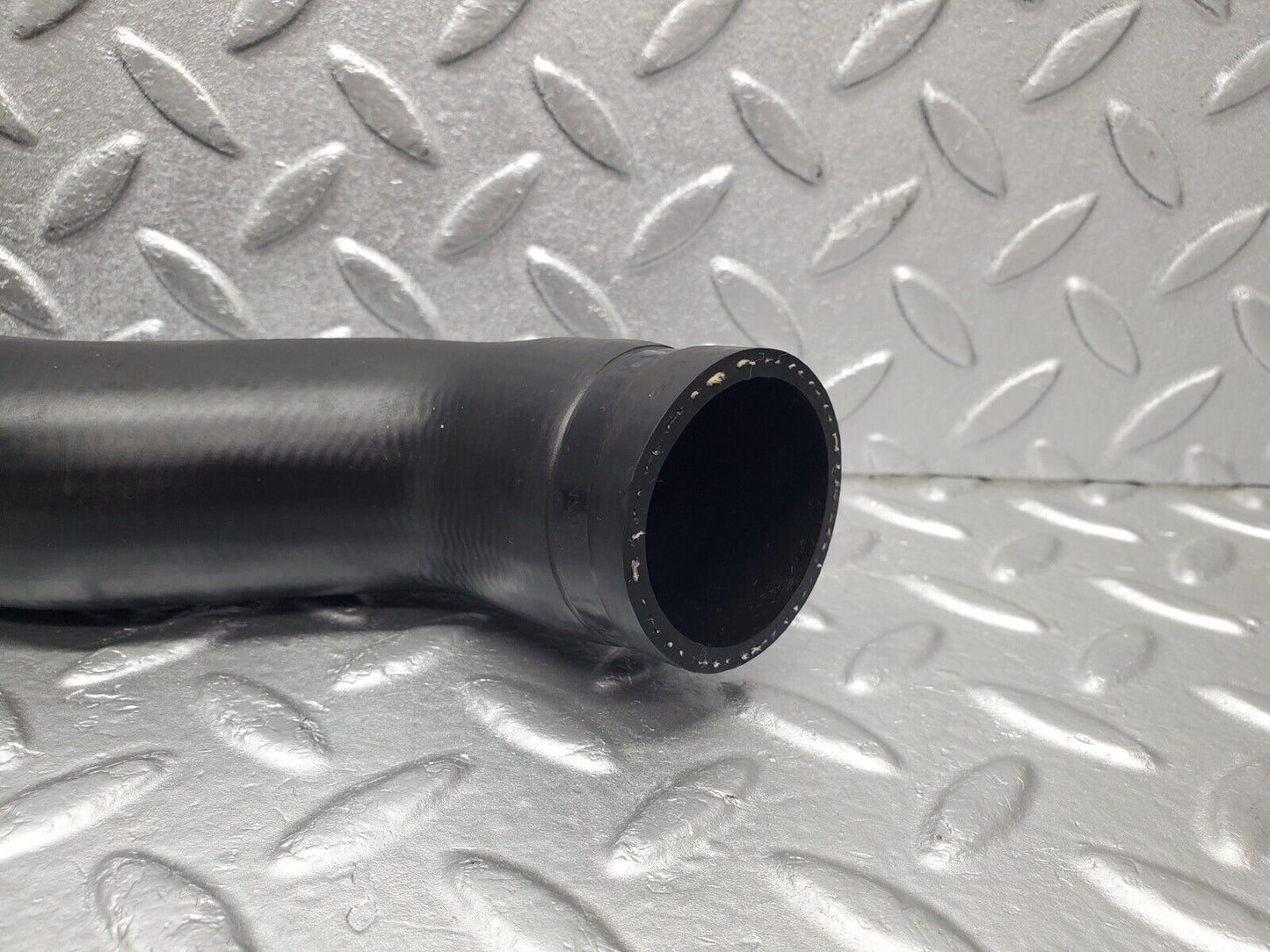 46906 Mercedes-Benz R129 320SL Coupe Radiator Hose Pipe 1295012882