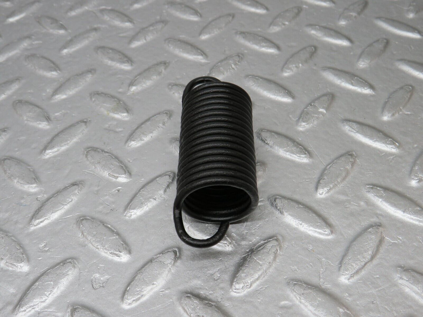 37483 Mercedes-Benz W109 300SEL Accelerator Pedal Linkage Spring