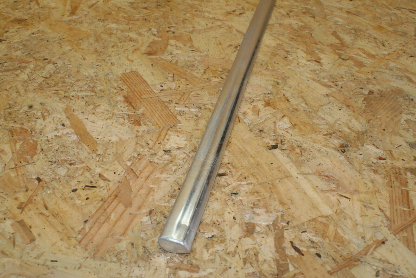 2367 Mercedes-Benz W123 280E Rear Right Door Chrome Trim