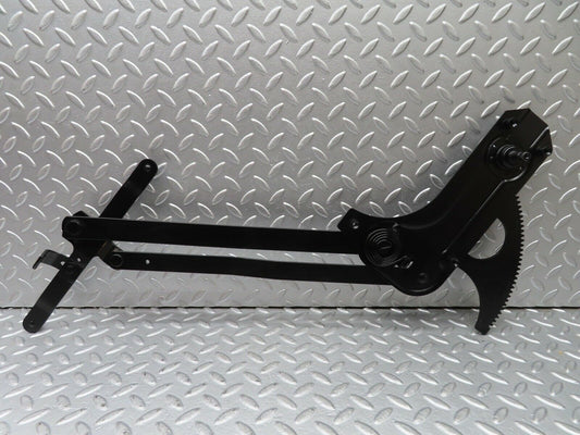 20898 Mercedes-Benz W114 250CE Coupe Front Right Manual Window Regulator