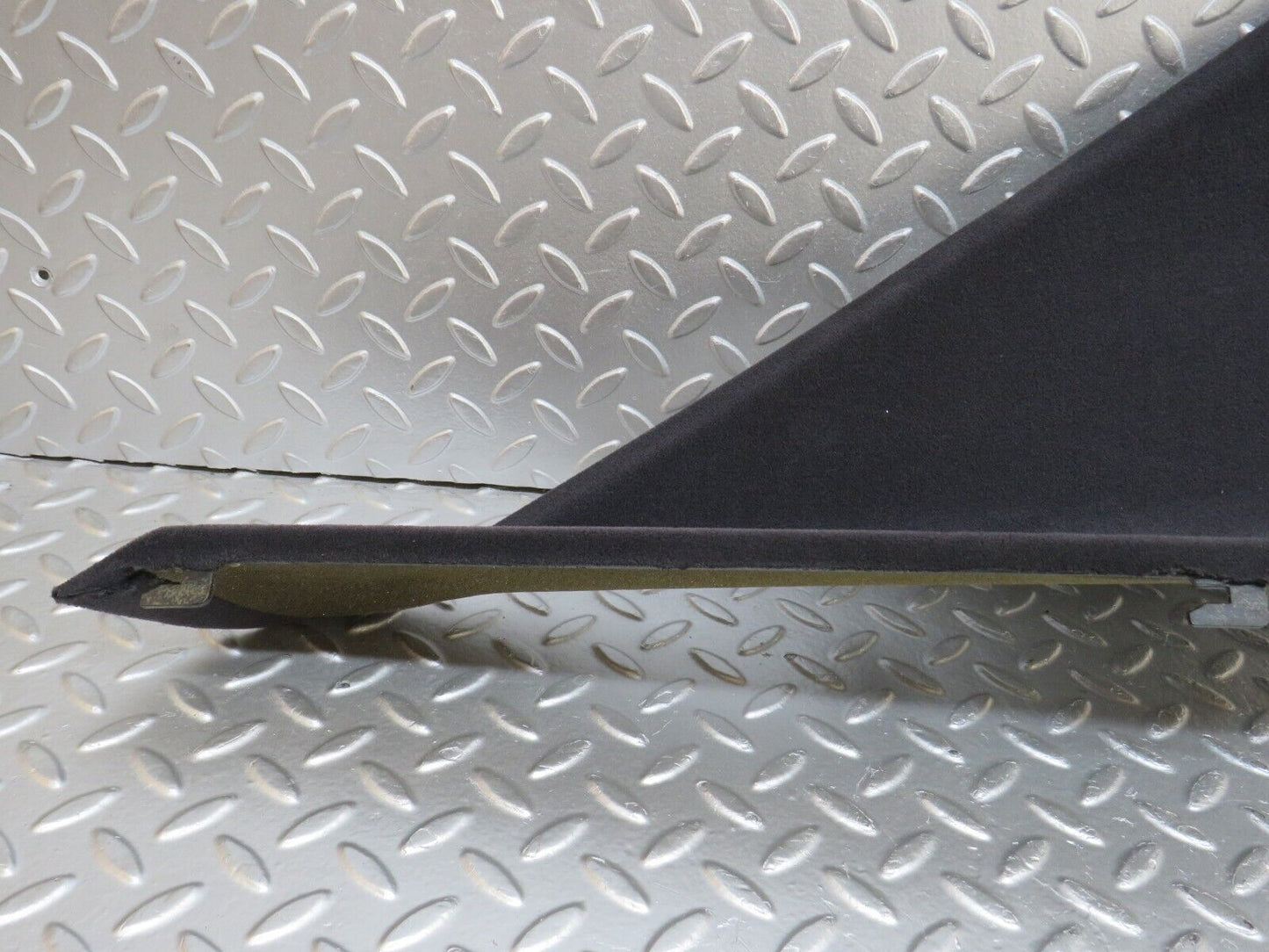 33222 Mercedes-Benz W202 C180 C Pillar Cover Panel Left Side Grey 2026950144