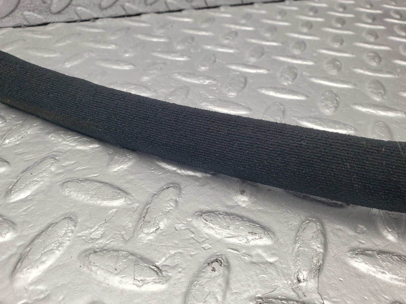 W201 Baby Benz front left door edge seal black used OEM