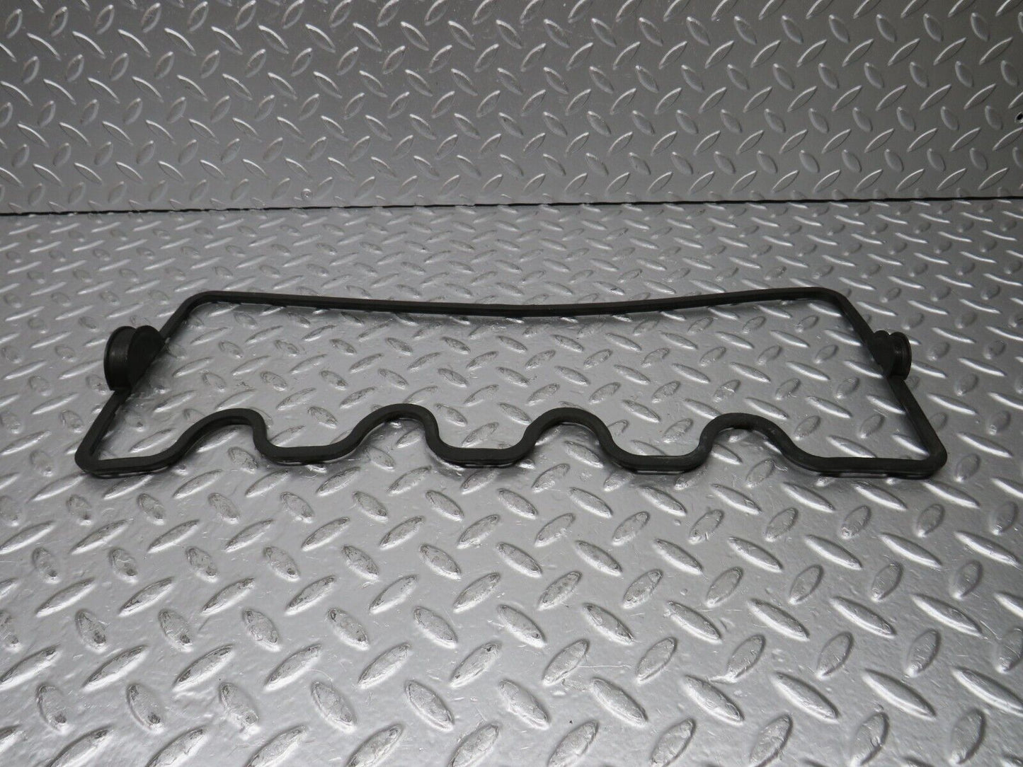 30887 Mercedes-Benz W201 190E Engine Rocker Cover Gasket
