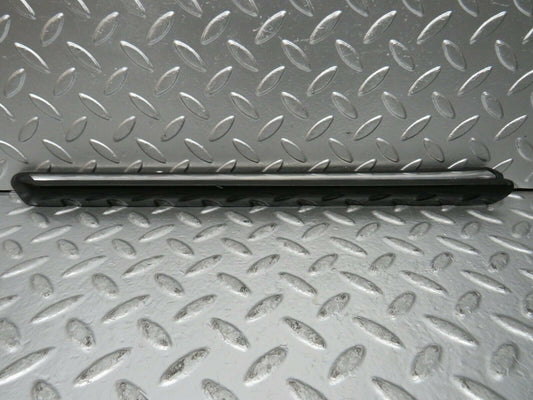 23189 Mercedes-Benz W116 350SE Front Left Fender Wing Centre Moulding Trim
