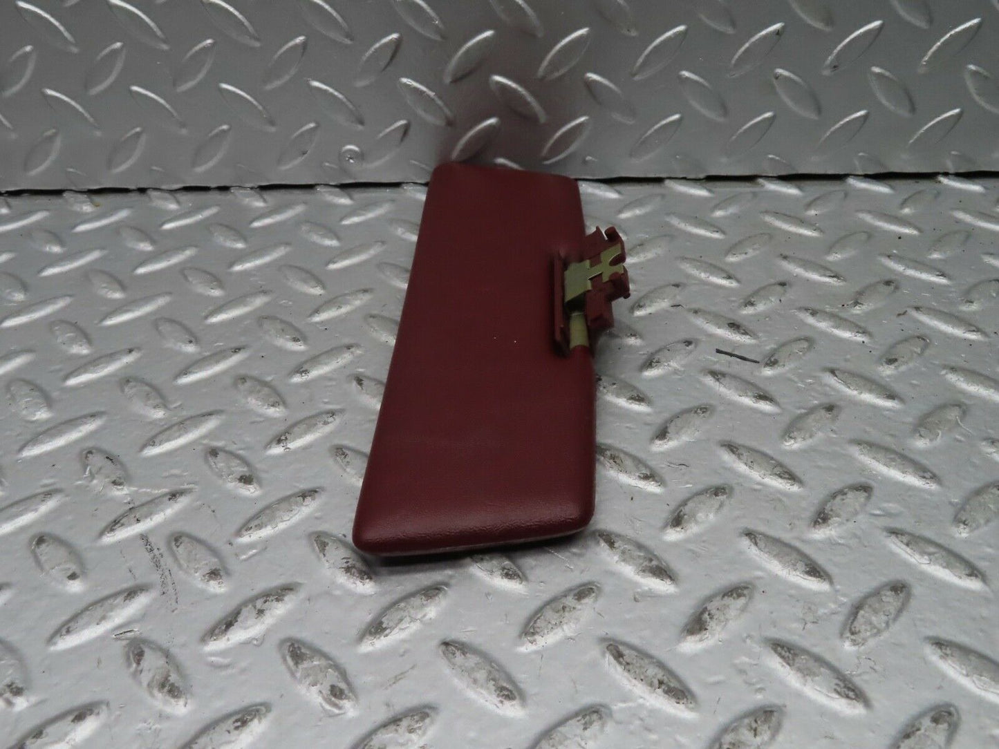 21468 Mercedes-Benz W126 300SE Middle Sun Visor Burgundy Red