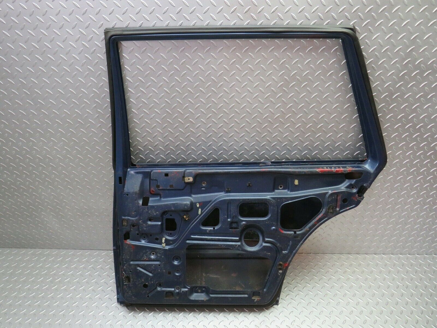 24409 Mercedes-Benz S124 220TE Wagon Rear Right Door