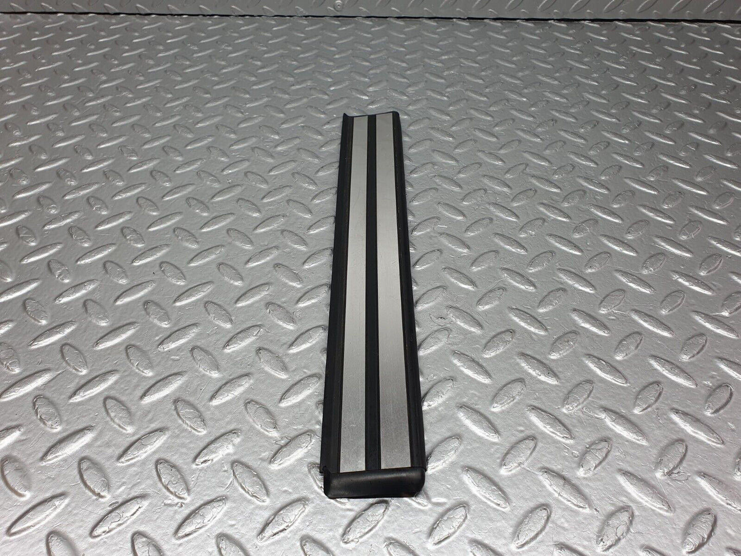 41822 Mercedes-Benz W202 C200 Rear Door Sill Trim 2026800335