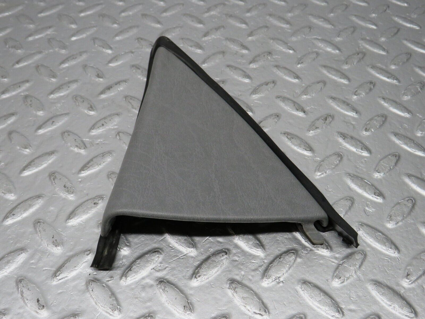 39585 Mercedes-Benz R129 320SL Coupe Mirror Triangle Cover Left Grey 1297250711