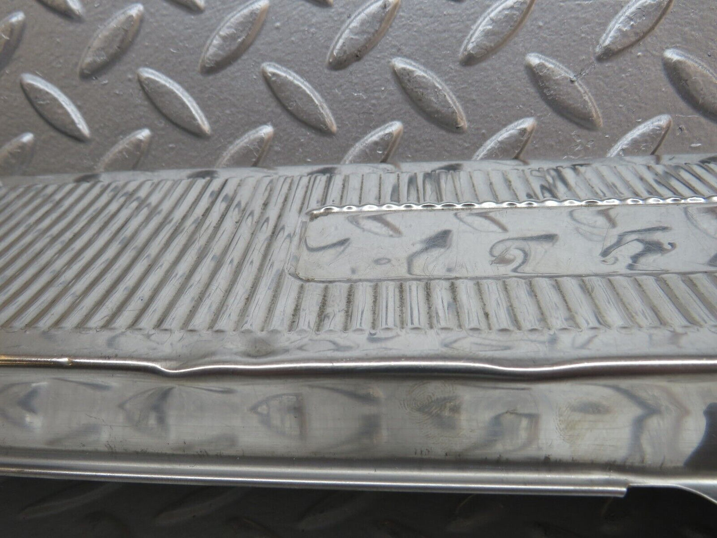 31216 Mercedes-Benz S124 220TE Wagon Trunk Edge Chrome Moulding 1246980089