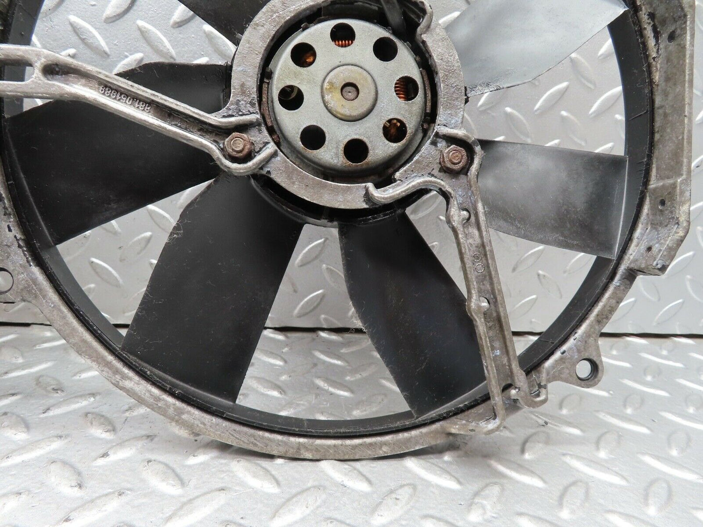 19636 Mercedes-Benz C140 CL420 Coupe Engine Cooling Fan AEG