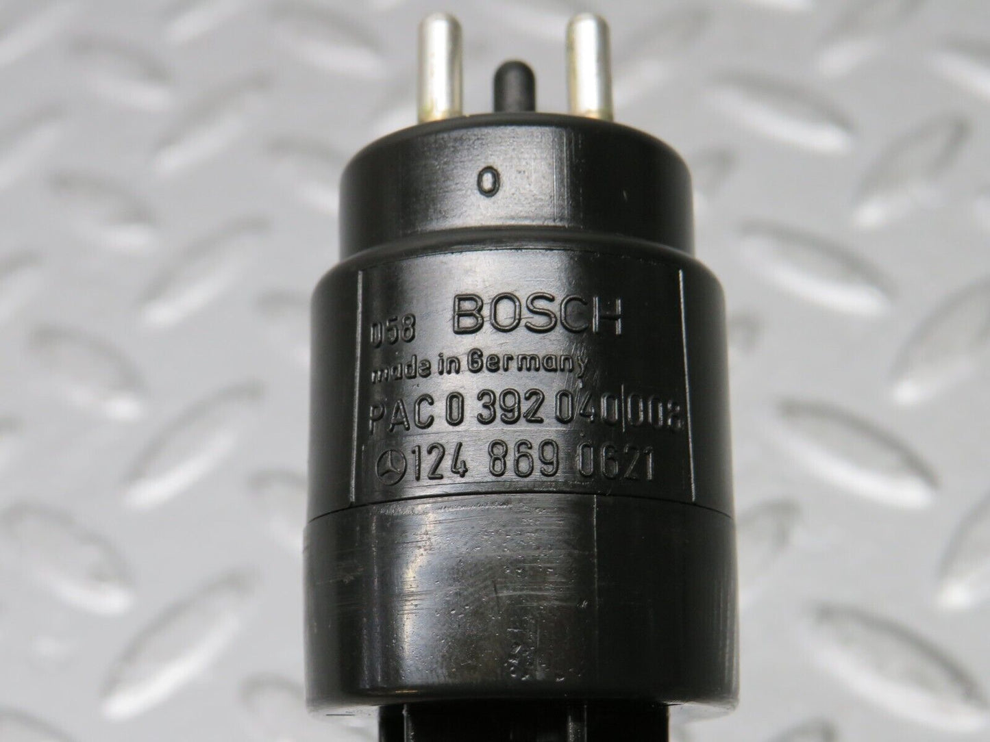 38393 Mercedes-Benz R129 280SL Coupe Windscreen Washer Pump Bosch 1248690621 0392040008