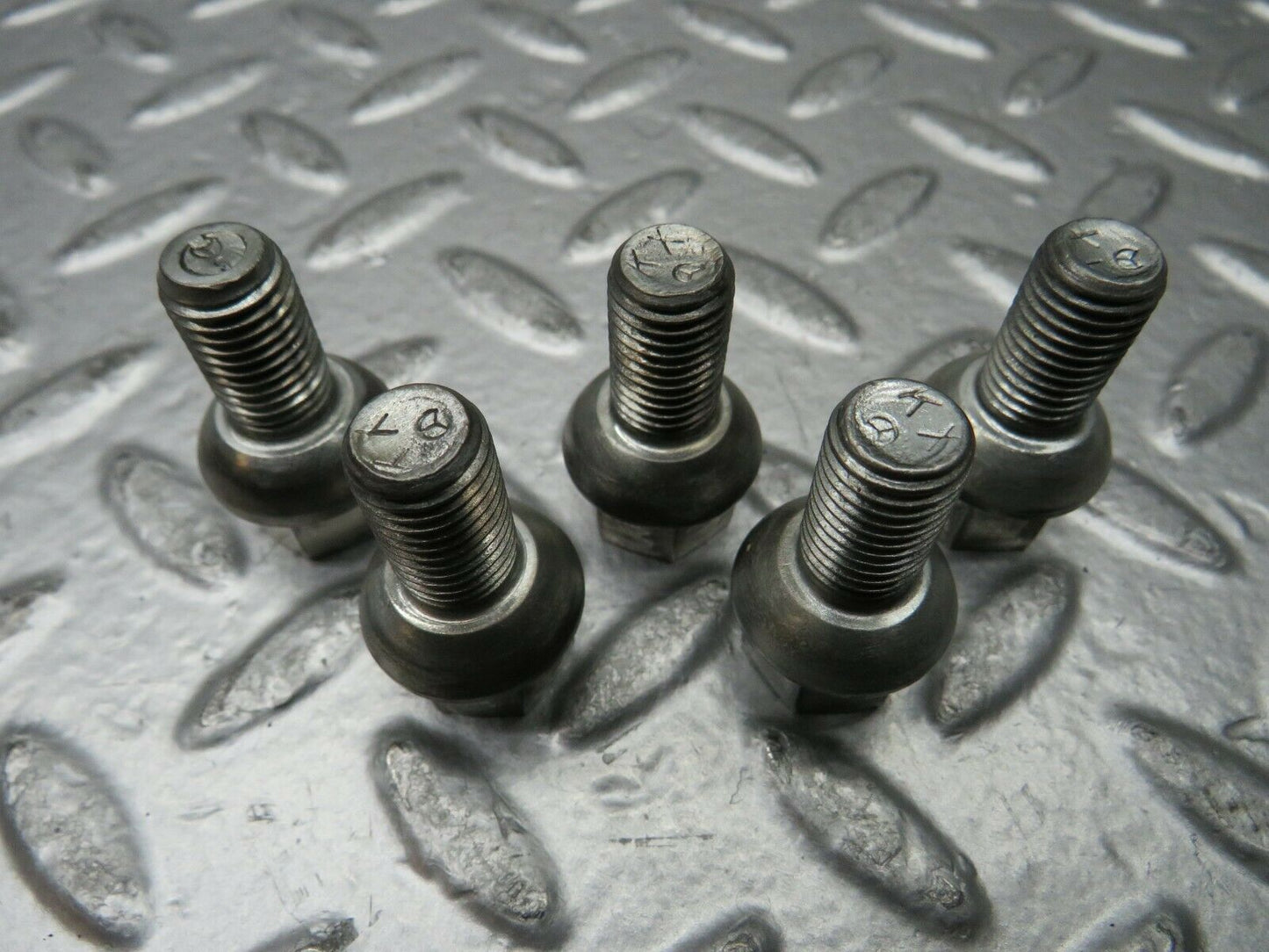 22928 Mercedes-Benz 5x Alloy Wheel Lug Bolt M12x1.5