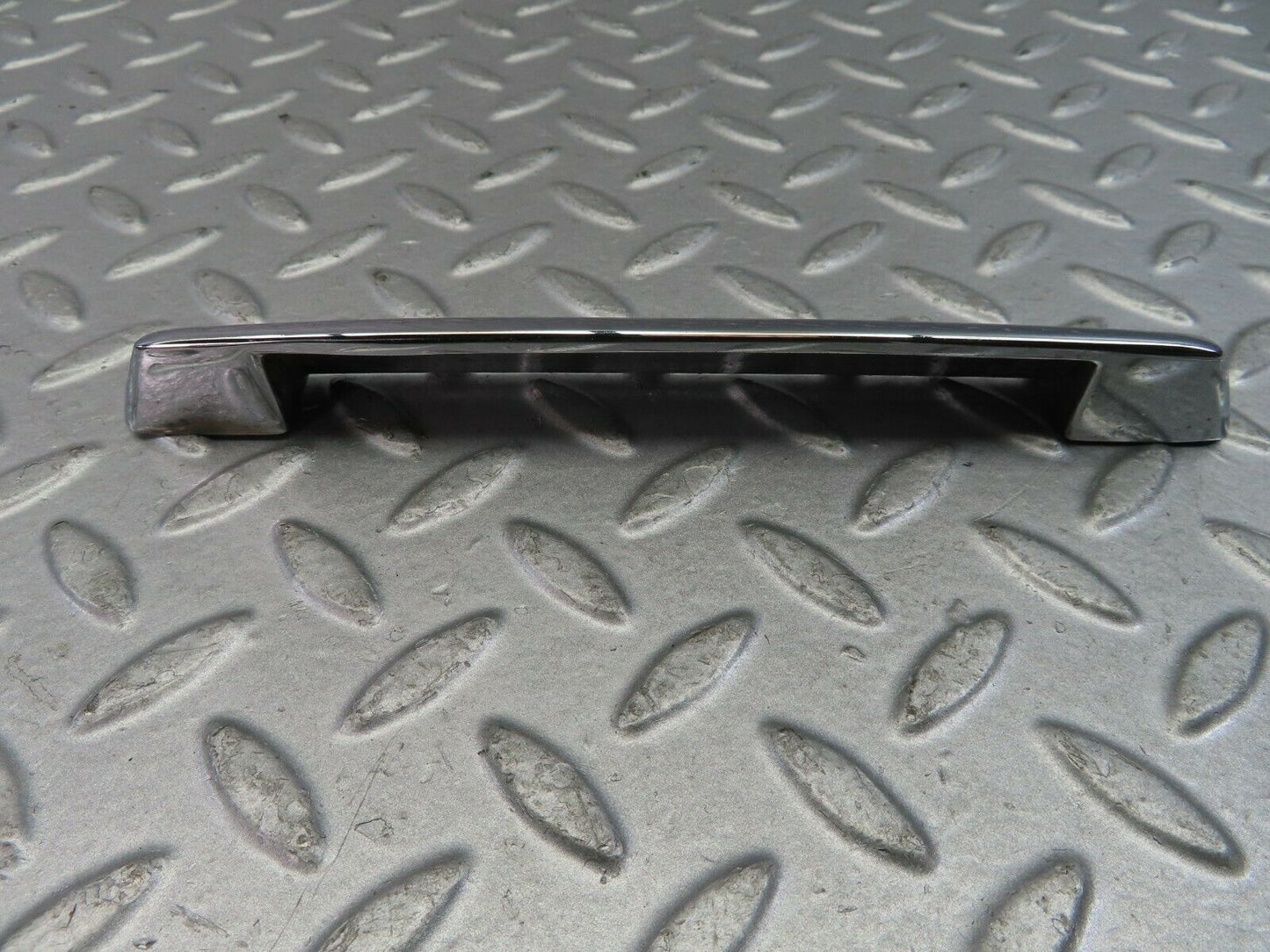 9219 Mercedes-Benz W115 Trunk Lid Chrome Handle 1157580002 205 mm length type
