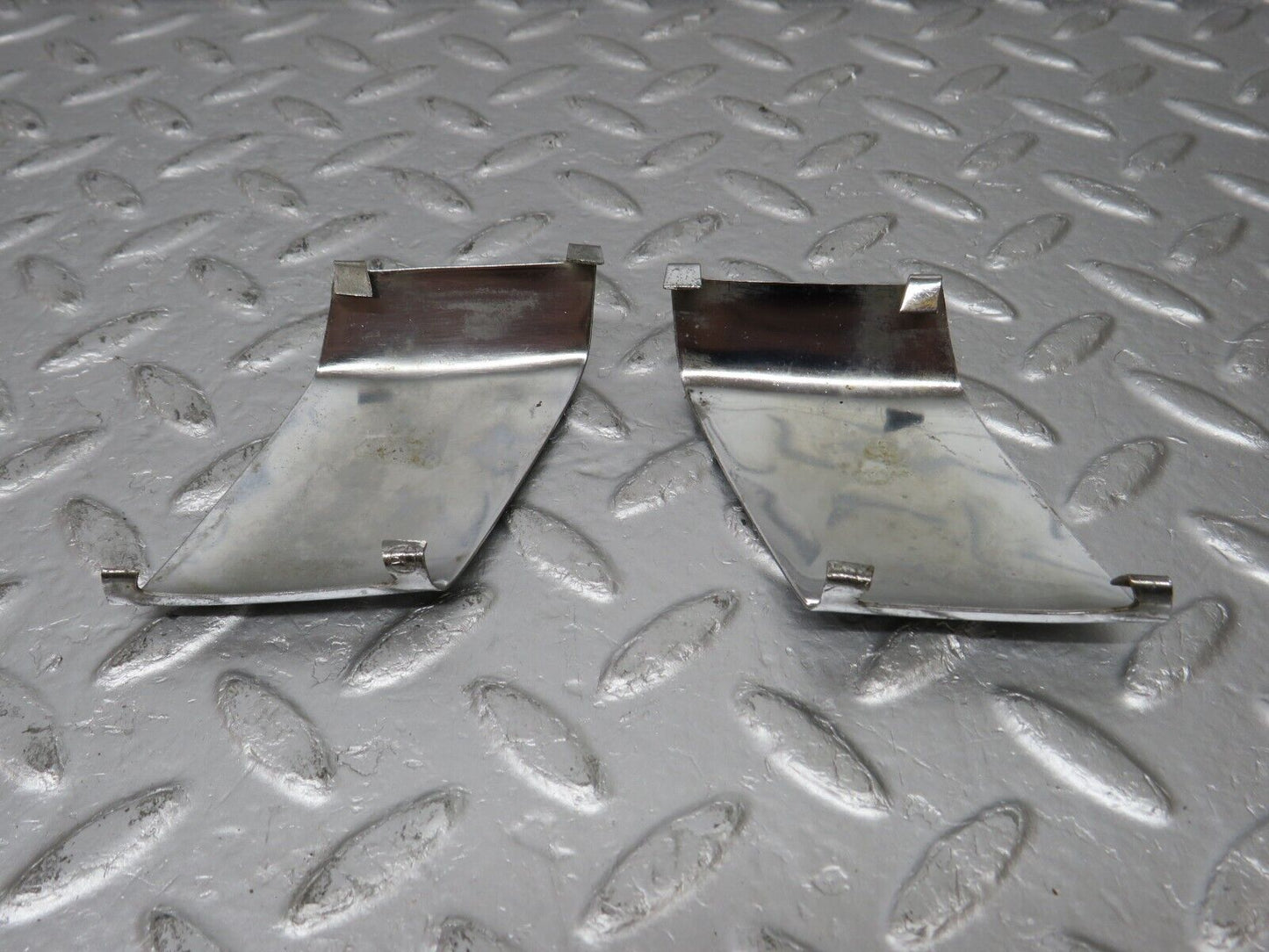34429 Mercedes-Benz C126 380SEC Coupe Front Bumper Cover Chrome Pair