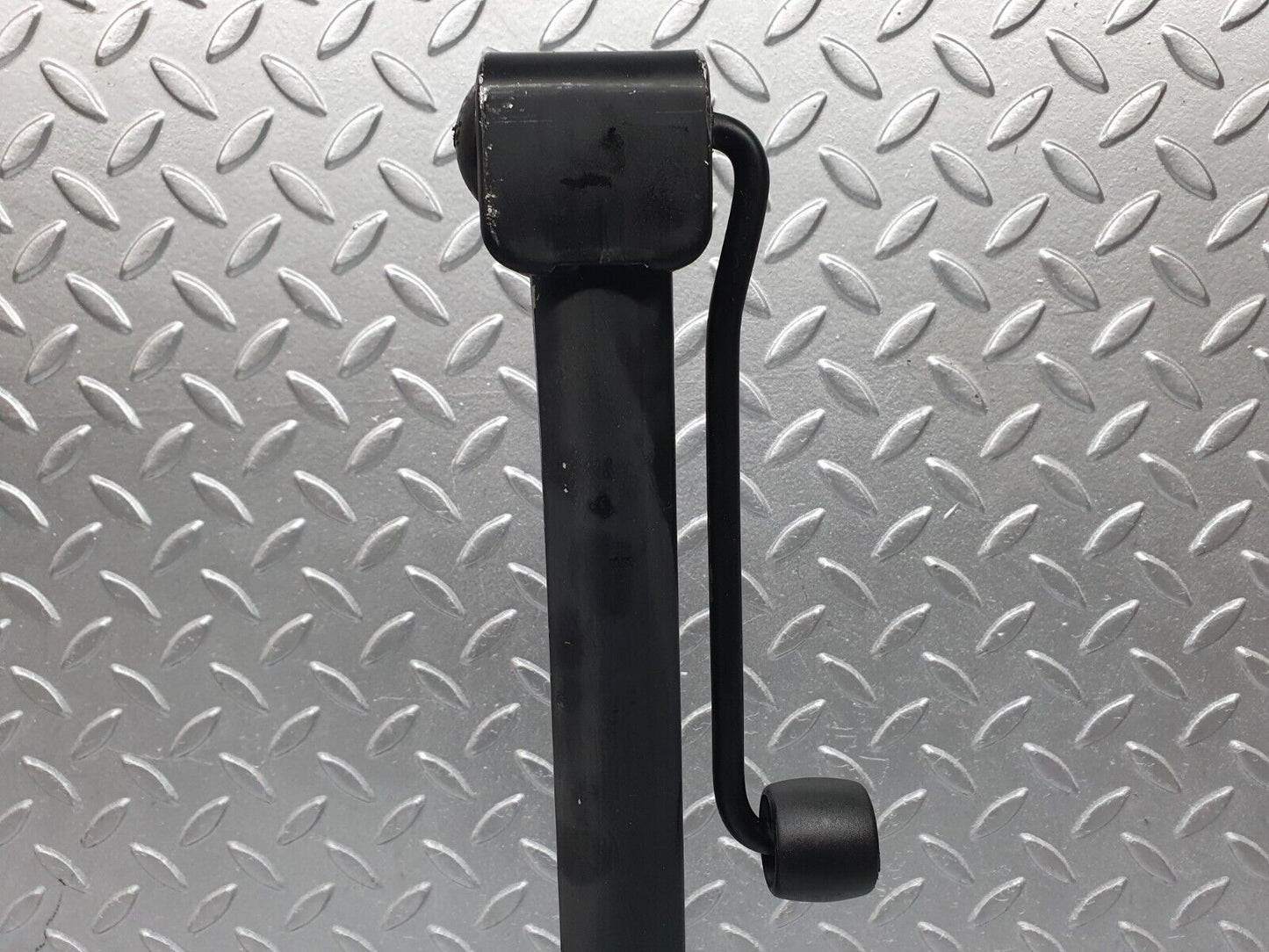 41785 Mercedes-Benz W202 C200 Car Jack 2105830115