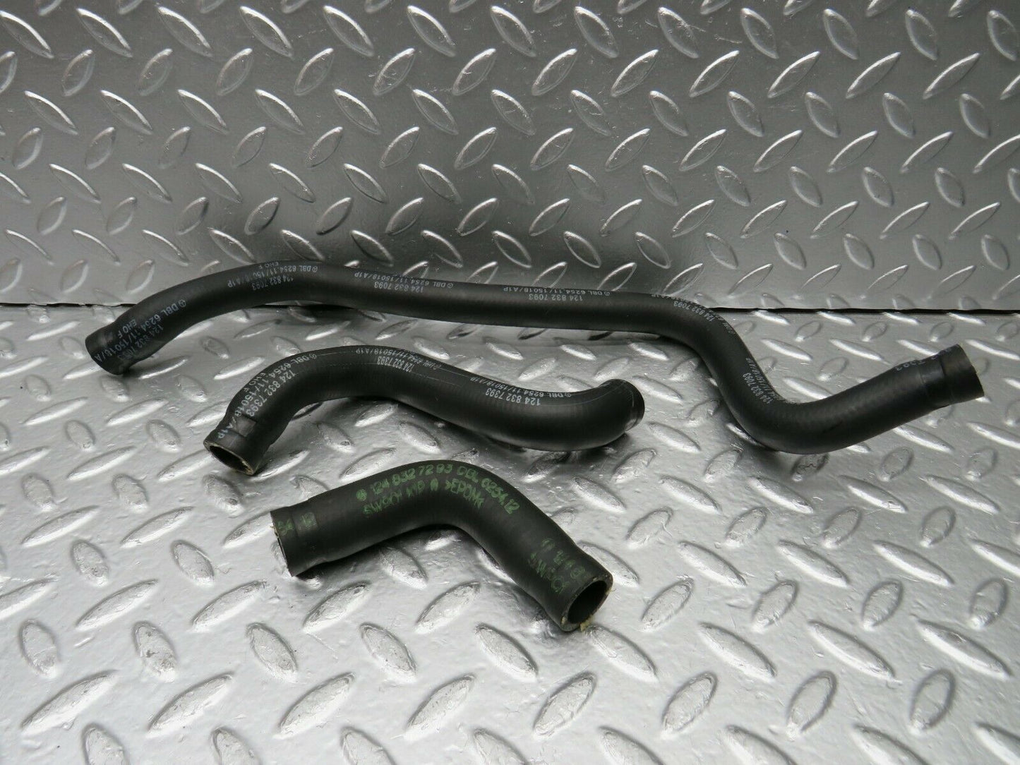 22573 Mercedes-Benz C124 E220 Heater Hose Set 1248327093 1248327393 1248327293
