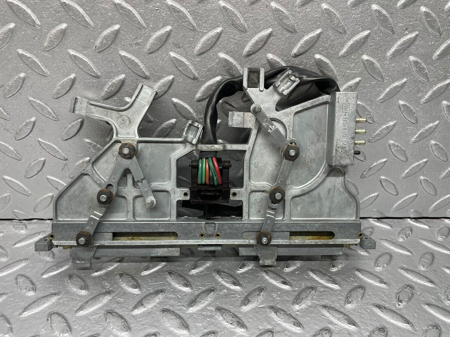 7875 Mercedes-Benz W115 220D Heater Control Switch 1158300485