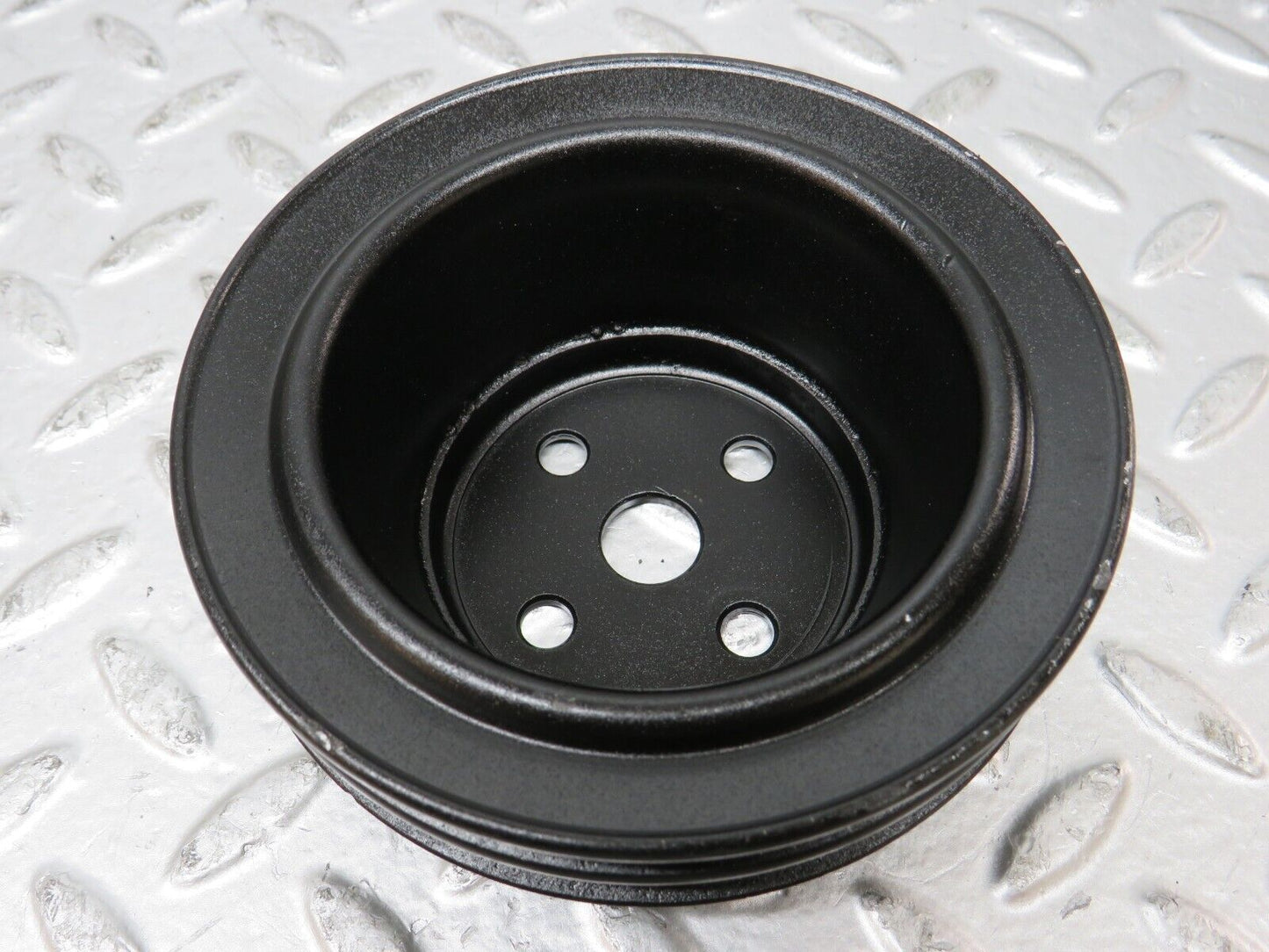 26232 Mercedes-Benz W116 450SEL Water Pump Pulley