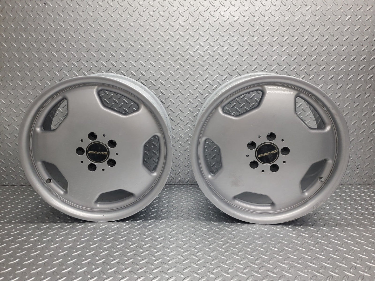 W124 Wagon alloy wheel set 8jx18 h2 et37 used OEM