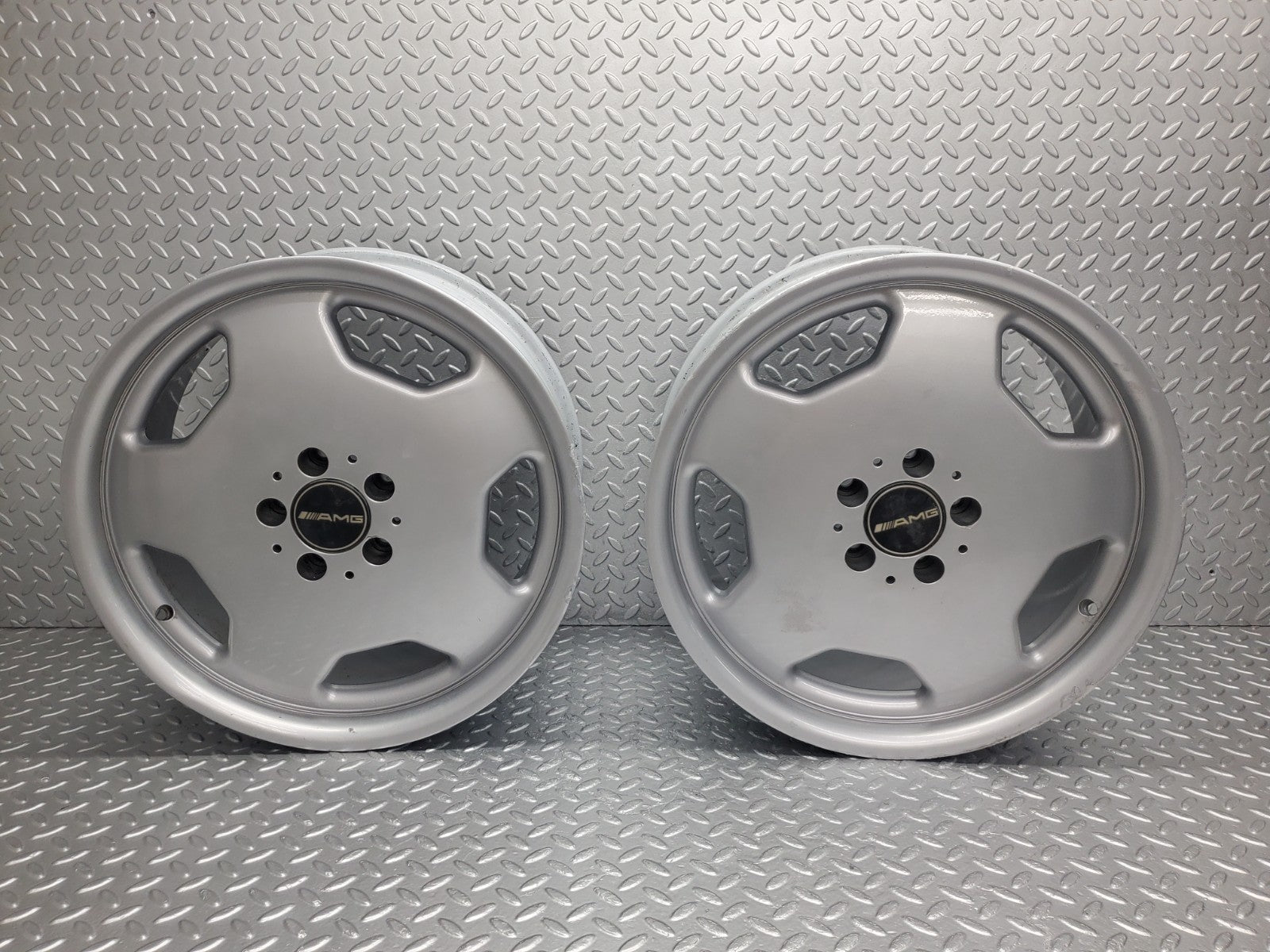 W124 Wagon alloy wheel set 8jx18 h2 et37 used OEM