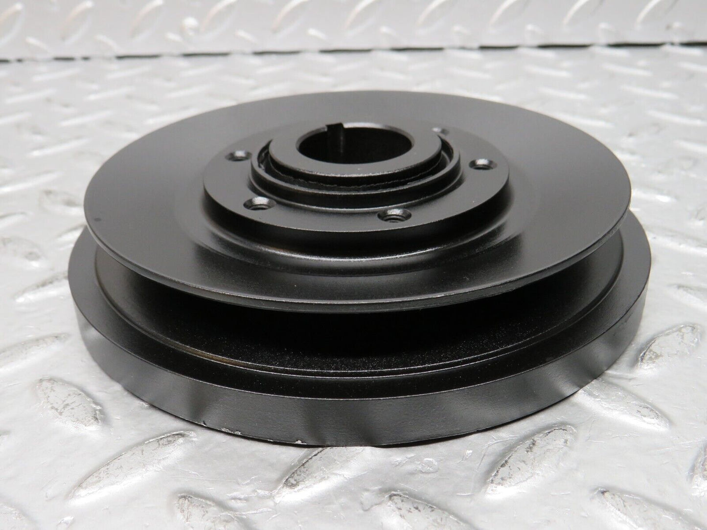 29882 Mercedes-Benz W123 230E Crankshaft Vibration Damper Pulley 1020300403