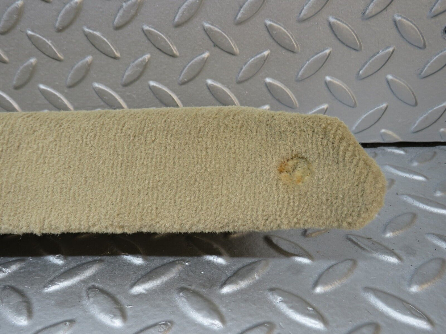 38285 Mercedes-Benz R129 280SL Coupe Left Door Sill Cover Beige 1296800135