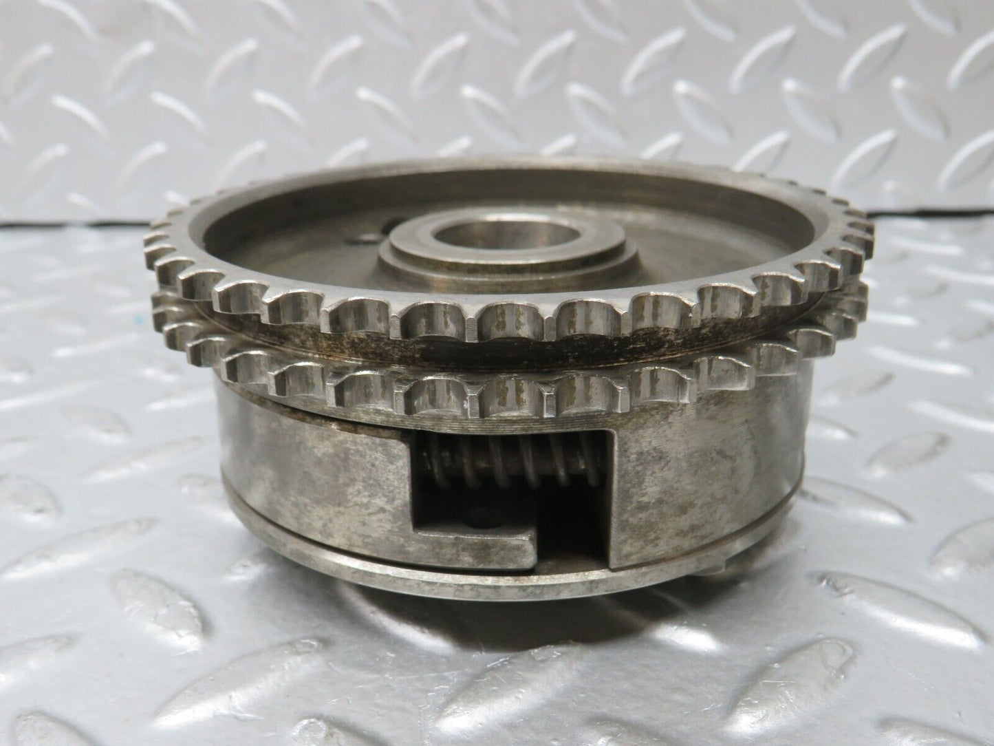 32913 Mercedes-Benz W123 300D Injection Pump Gear Sprocket