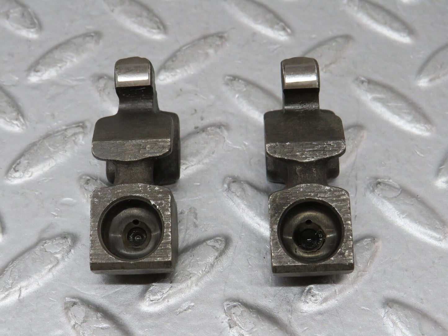 35644 Mercedes-Benz R107 280SL Valve Rocker Arm With Spring And Tappet