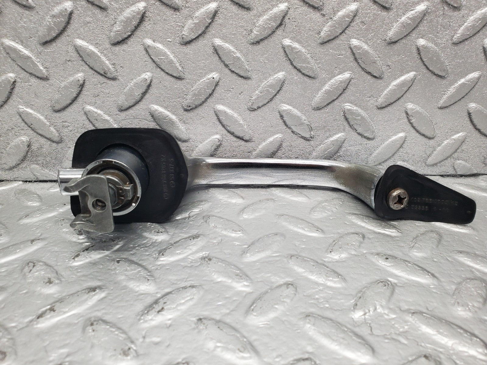 46005691