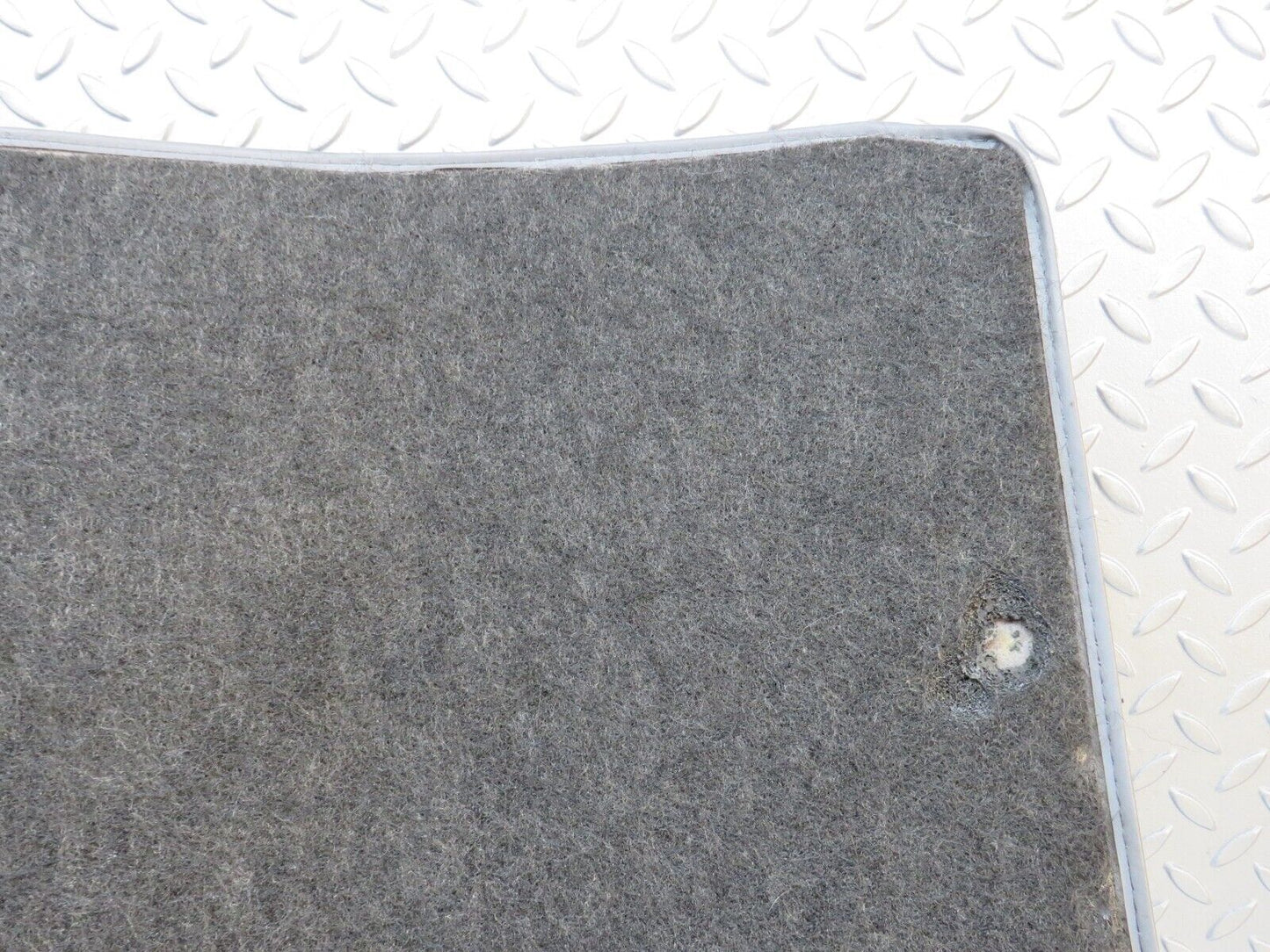 39527 Mercedes-Benz R129 320SL Coupe Trunk Boot Floor Carpet Grey